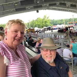 Meet your Posher, Nancy